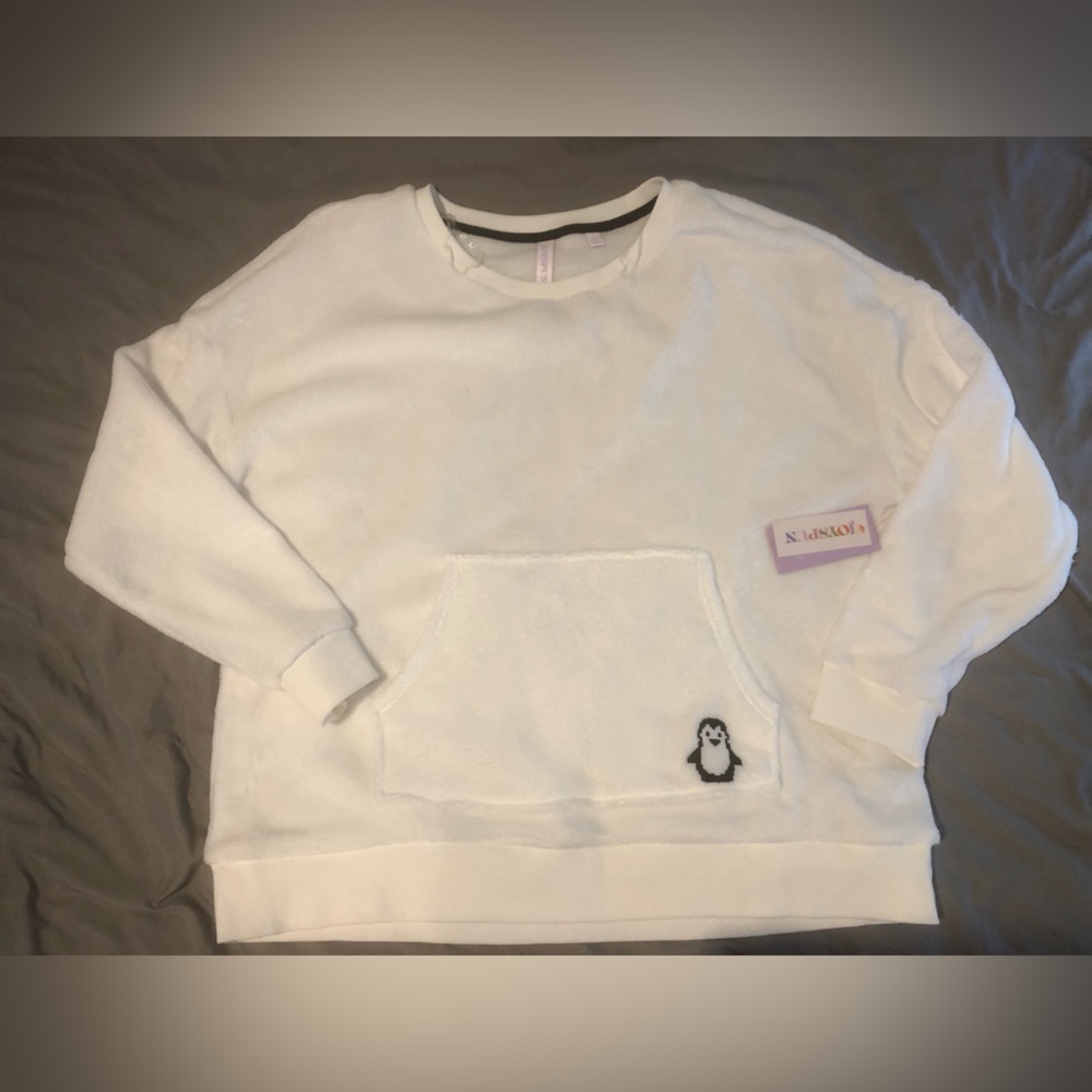 JOYSPUN PENGUIN Pull over fuzzy sweater